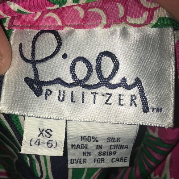 Lilly Pulitzer silk XS button down shirt - Picture 4 of 4
